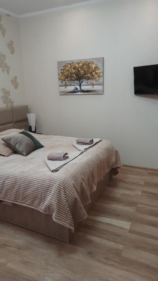Apartment Three Bedroom In Saburtalo Tbilisi Bagian luar foto